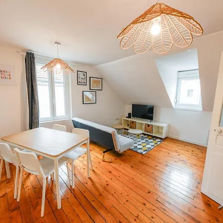 Appartement Colette Parking Privé Et Calme